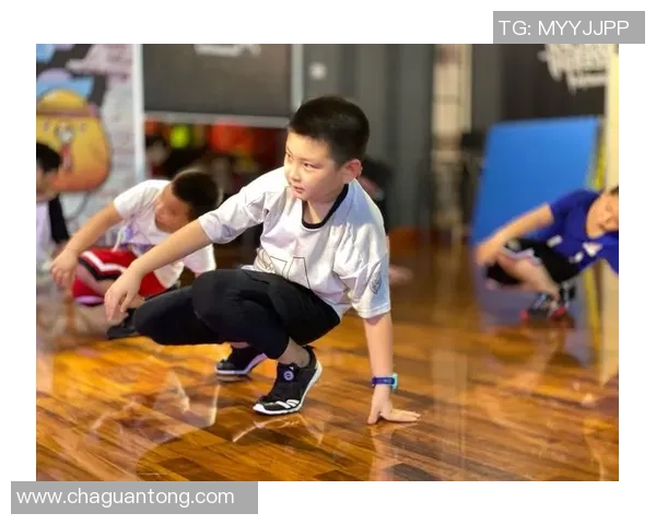 西安街舞队战术解析:如何在街舞竞技中脱颖而出 西安街舞队战术解析:如何在街舞竞技中脱颖而出