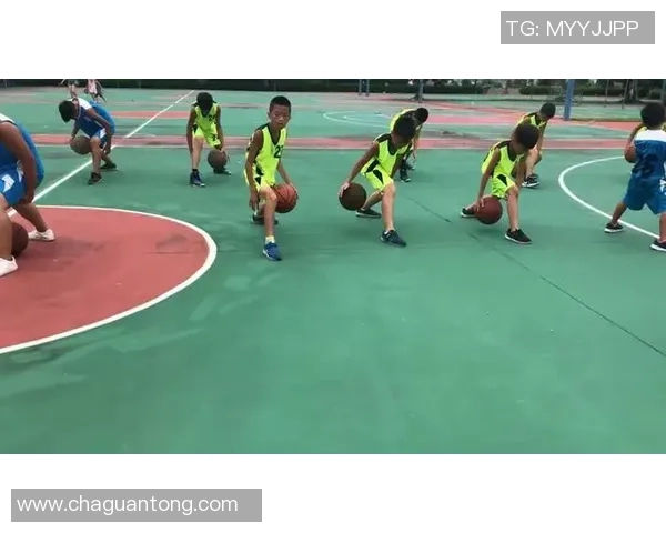 黄娜的篮球人生:从热爱到坚持的深度对话与成长之路 黄娜的篮球人生:从热爱到坚持的深度对话与成长之路