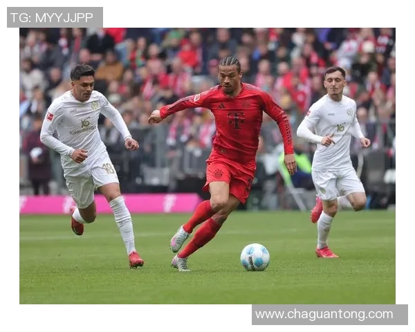 足球明星进球精彩瞬间全记录经典进球画册带你重温足球魅力